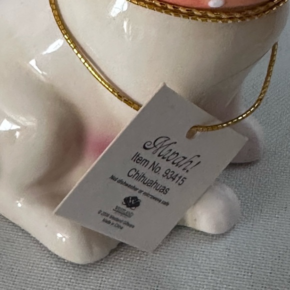 NWT Westland Giftware kissing Chihuahua’s magnetic salt and pepper shakers - Picture 4 of 12